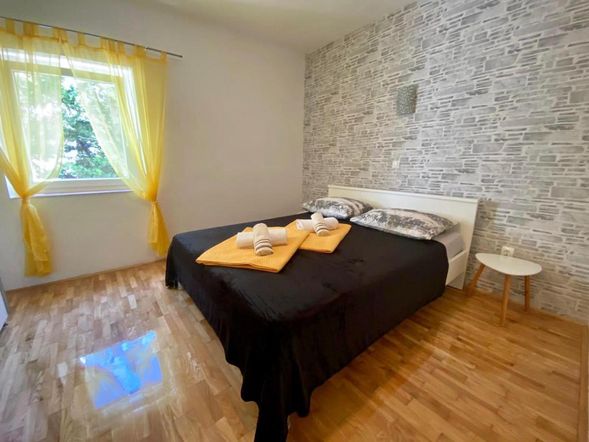 Apartments King - City Center ノヴァリャ エクステリア 写真