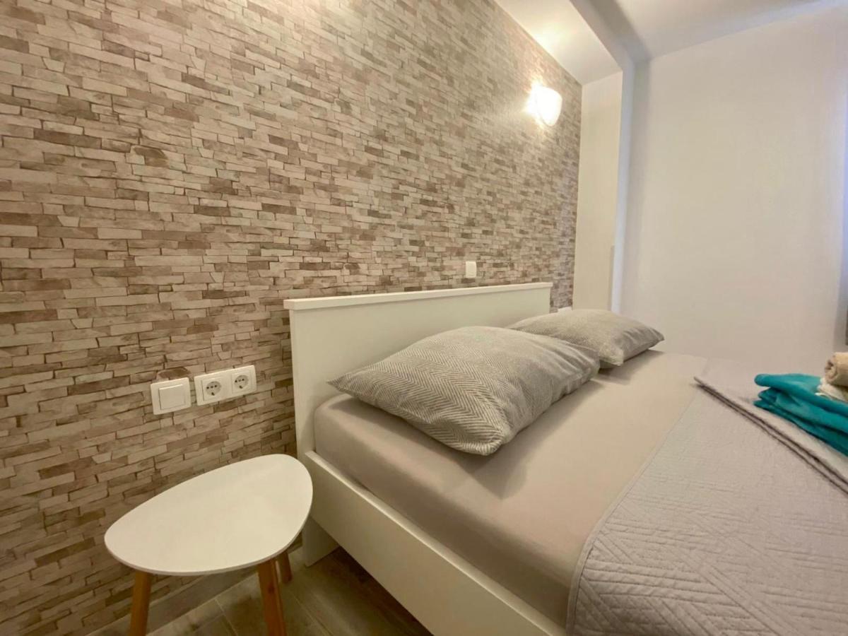 Apartments King - City Center ノヴァリャ エクステリア 写真