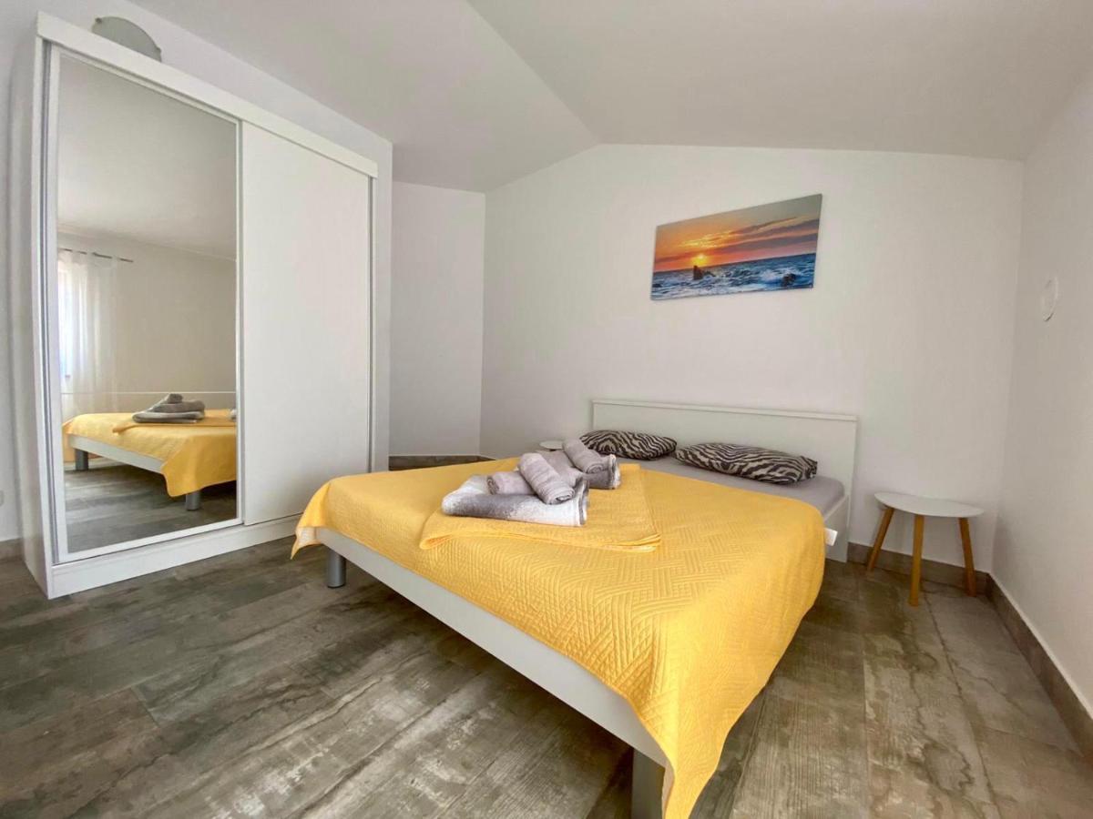 Apartments King - City Center ノヴァリャ エクステリア 写真