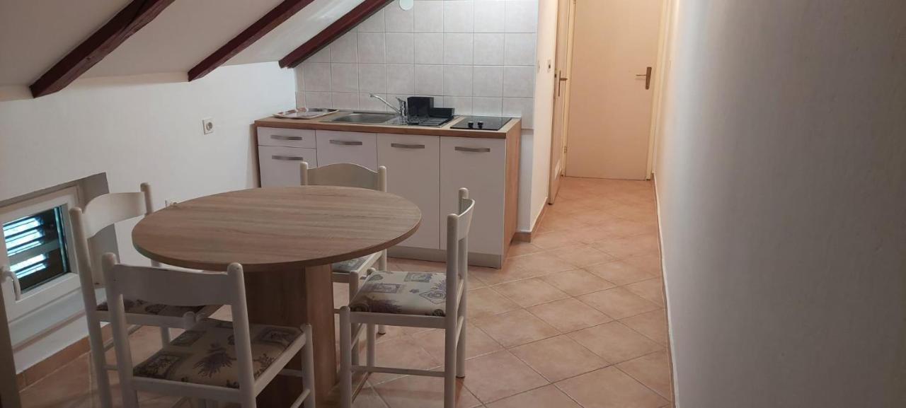 Apartments King - City Center ノヴァリャ エクステリア 写真