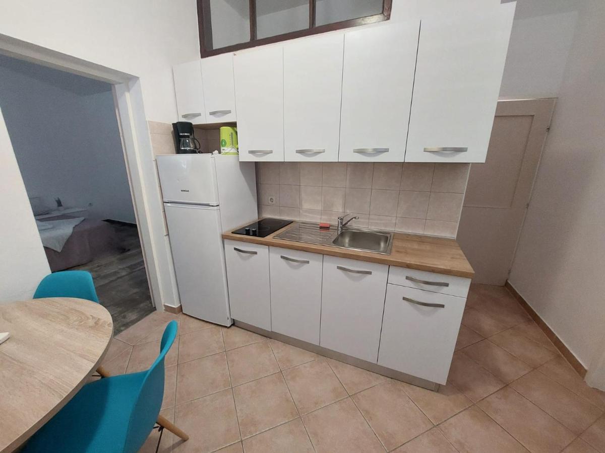 Apartments King - City Center ノヴァリャ エクステリア 写真